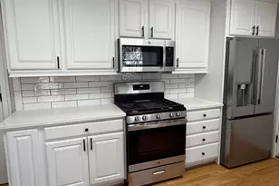 9438 Wallingford Dr, Burke, VA 22015 - Photo 1