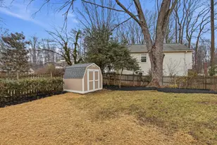 9438 Wallingford Dr, Burke, VA 22015 - Photo 43