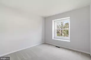 9713 Waterline Dr, Burke, VA 22015 - Photo 15