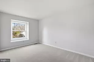 9713 Waterline Dr, Burke, VA 22015 - Photo 13