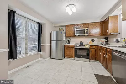 14656 Stone Crossing Court, Centreville, VA 20120 - Photo 7