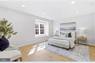 10147 Oakwood Chase Court, Oakton, VA 22124 - Photo 5