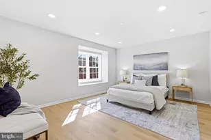 10147 Oakwood Chase Ct, Oakton, VA 22124 - Photo 5