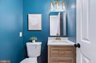 10147 Oakwood Chase Ct, Oakton, VA 22124 - Photo 19