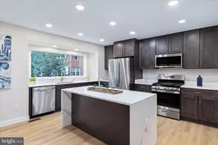 10147 Oakwood Chase Ct, Oakton, VA 22124 - Photo 13