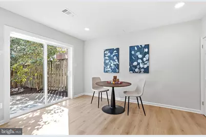 10147 Oakwood Chase Court, Oakton, VA 22124 - Photo 11