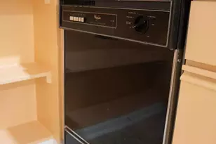 4451 Pembrook Village Dr, Alexandria, VA 22309 - Photo 33