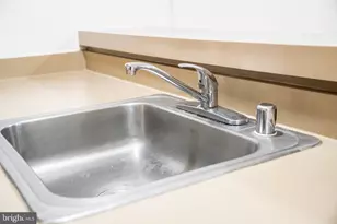 4451 Pembrook Village Dr, Alexandria, VA 22309 - Photo 25