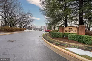 10147 Oakton Terrace Rd, Oakton, VA 22124 - Photo 33