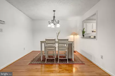 10147 Oakton Terrace Road, Oakton, VA 22124 - Photo 11