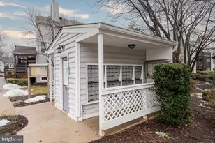 10147 Oakton Terrace Rd, Oakton, VA 22124 - Photo 35