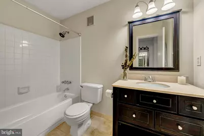 10147 Oakton Terrace Road, Oakton, VA 22124 - Photo 23