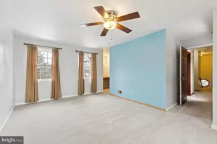 14422 Coachway Dr, Centreville, VA 20120 - Photo 15