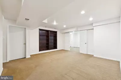 14422 Coachway Drive, Centreville, VA 20120 - Photo 19