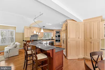 714 Seneca Road, Great Falls, VA 22066 - Photo 19