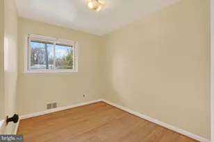 3601 Crest Dr, Annandale, VA 22003 - Photo 15