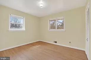 3601 Crest Dr, Annandale, VA 22003 - Photo 13