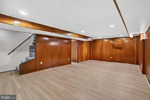 3601 Crest Dr, Annandale, VA 22003 - Photo 19