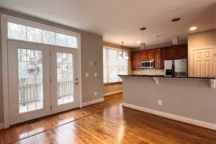 4201 Timber Meadow Dr, Fairfax, VA 22030 - Photo 11