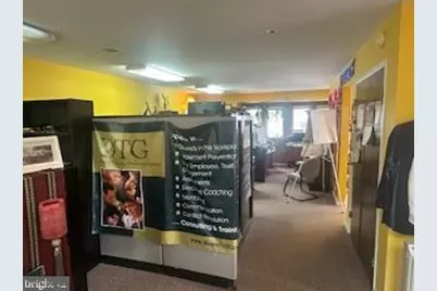 692 Pine Street #B3, Herndon, VA 20170 - Photo 3