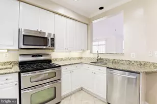 1860 Stratford Park Pl, Reston, VA 20190 - Photo 19