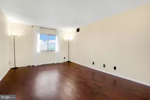 5903 Mt Eagle Dr, Alexandria, VA 22303 - Photo 27