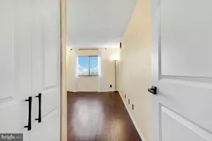 5903 Mt Eagle Dr, Alexandria, VA 22303 - Photo 19