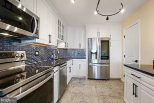 5903 Mt Eagle Dr, Alexandria, VA 22303 - Photo 15