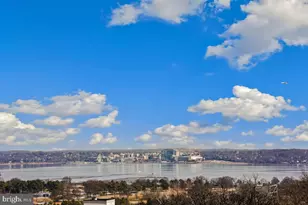 5903 Mt Eagle Dr, Alexandria, VA 22303 - Photo 13