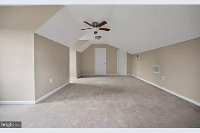 8825 Stolen Moments Terrace, Fairfax, VA 22031 - Photo 43