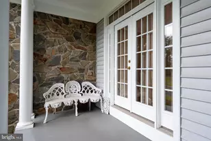 8825 Stolen Moments Terrace, Fairfax, VA 22031 - Photo 7