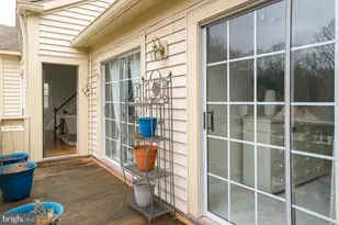 2224 Springwood Dr, Reston, VA 20191 - Photo 23