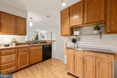 6111 Wigmore Lane #F, Alexandria, VA 22315 - Photo 7