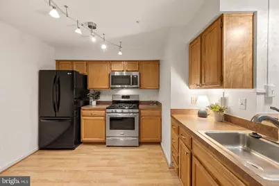 6111 Wigmore Lane #F, Alexandria, VA 22315 - Photo 5