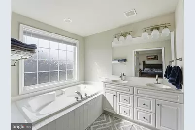 8239 Red Carnation Court, Lorton, VA 22079 - Photo 15