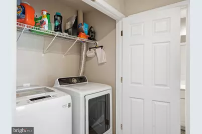 8239 Red Carnation Court, Lorton, VA 22079 - Photo 27