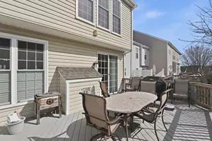 8239 Red Carnation Ct, Lorton, VA 22079 - Photo 31