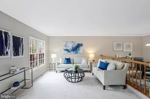 4007 Murdstone Ct, Fairfax, VA 22033 - Photo 11