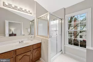 4007 Murdstone Ct, Fairfax, VA 22033 - Photo 23