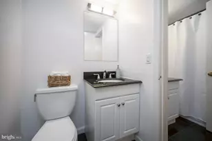 5902-B Queenston St, Springfield, VA 22152 - Photo 27