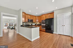 1807 Vance Pl, Vienna, VA 22182 - Photo 9