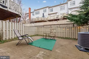 1807 Vance Pl, Vienna, VA 22182 - Photo 29