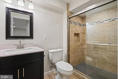 13200 Caroline Court, Herndon, VA 20171 - Photo 49