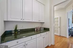 8411 Black Stallion Pl, Vienna, VA 22182 - Photo 11