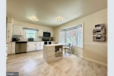 6728 Churchill Road, McLean, VA 22101 - Photo 3