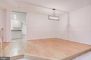 5168 Ballycastle Cir, Alexandria, VA 22315 - Photo 7