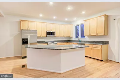 5168 Ballycastle Circle, Alexandria, VA 22315 - Photo 9