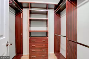 5168 Ballycastle Cir, Alexandria, VA 22315 - Photo 23