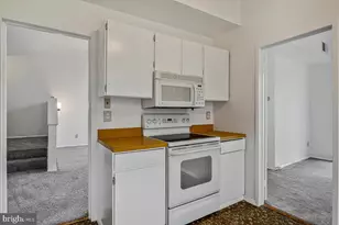 2112 Green Watch Way, Reston, VA 20191 - Photo 17