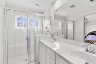 8135 Dove Cottage Ct, Lorton, VA 22079 - Photo 11